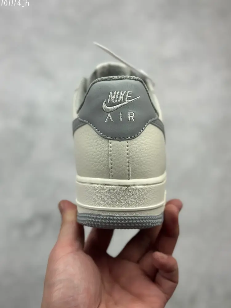 Efficient Nike Air Force 1 Low '07 