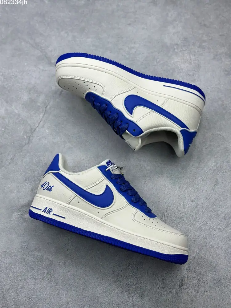 Nike Air Force 1 Low 