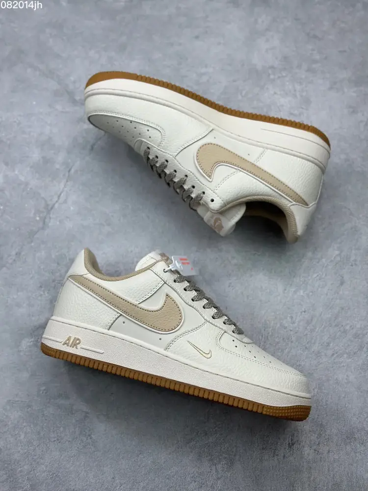 Nike Air Force 1 Low 'Beige Gum' – Limited Edition Sneakers with 3M Reflective Details and Best Sneakers Style Vibrant 1049  CABA230