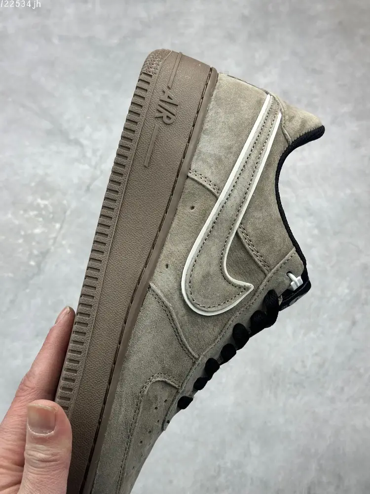 Stylish Nike Air Force 1 Low Grey Black Suede – Limited Edition Fall Winter 2023 High Quality 