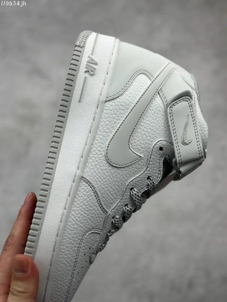 Nike Air Force 1 Mid 'Mark Line Full Sky' – Ice Blue Mid-Top Best Sneakers Refined 1020 