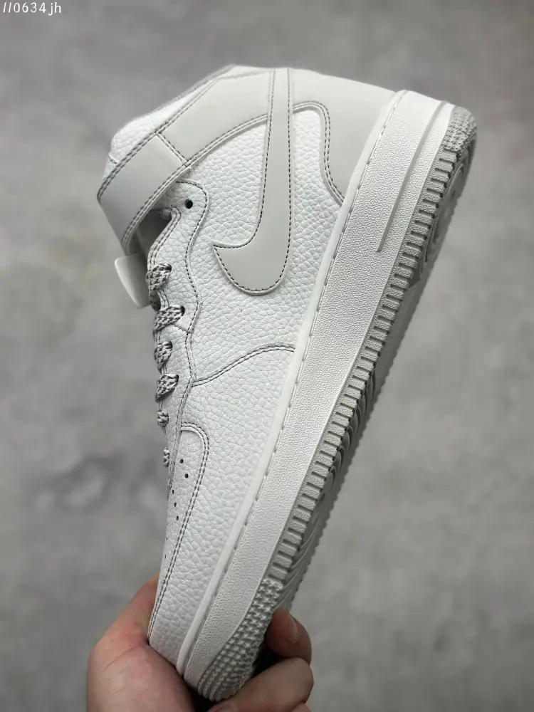 Nike Air Force 1 Mid 'Mark Line Full Sky' – Ice Blue Mid-Top Best Sneakers Refined 1020 
