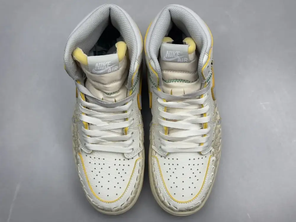 Sophisticated Nike Air Jordan 1 High OG 'Wheat' – Cream Beige – Corporate Edition Top Sneakers 1298 