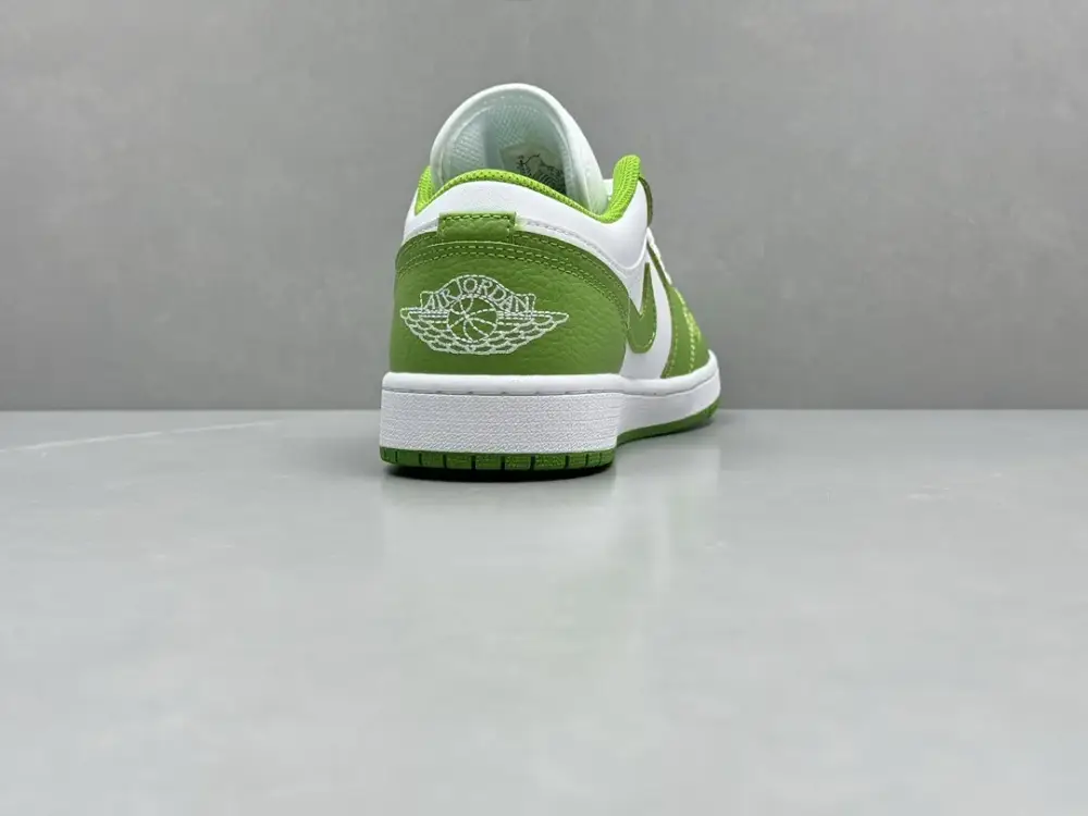 Nike Air Jordan 1 Low 'Green Apple' – Top – Best Sneakers – Pure Version – Men's Sneakers Neat 1277 
