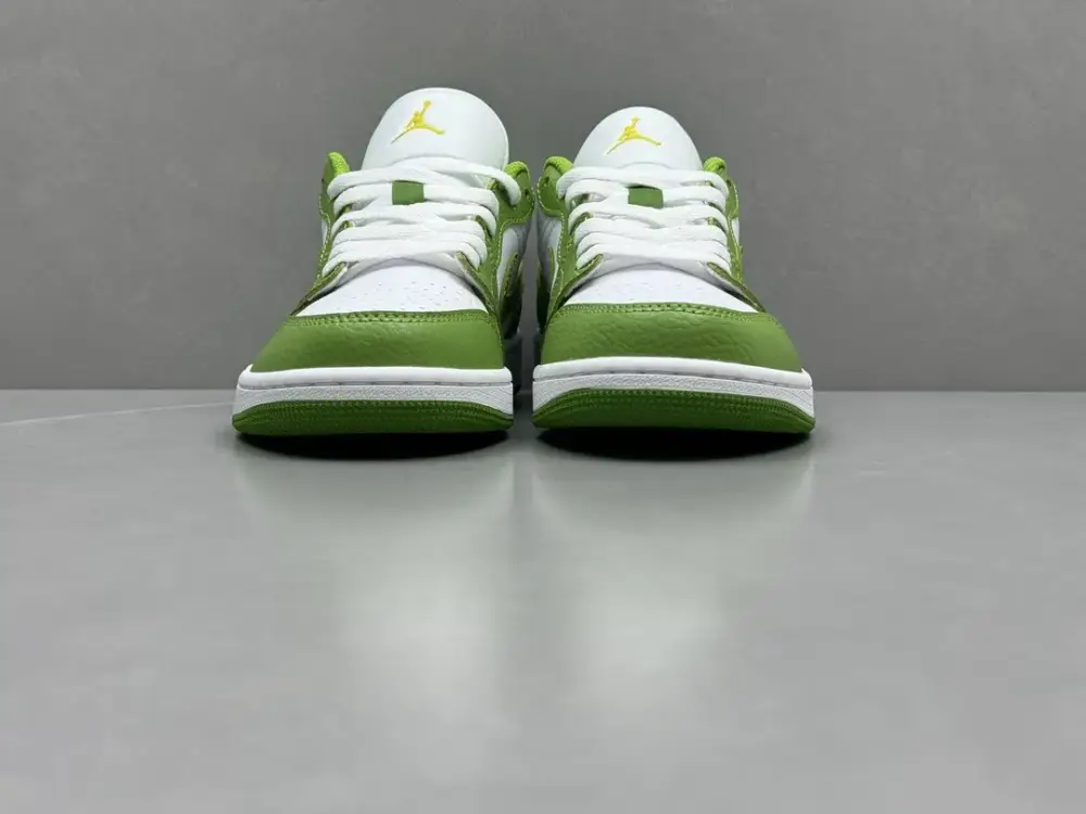 Nike Air Jordan 1 Low 'Green Apple' – Top – Best Sneakers – Pure Version – Men's Sneakers Neat 1277 