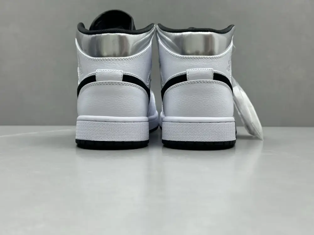 TechFriendly Nike Air Jordan 1 Mid 'Pure ' – White Black – Top – Best Sneakers – Sizes 36-46 (Including Half Sizes 1324 