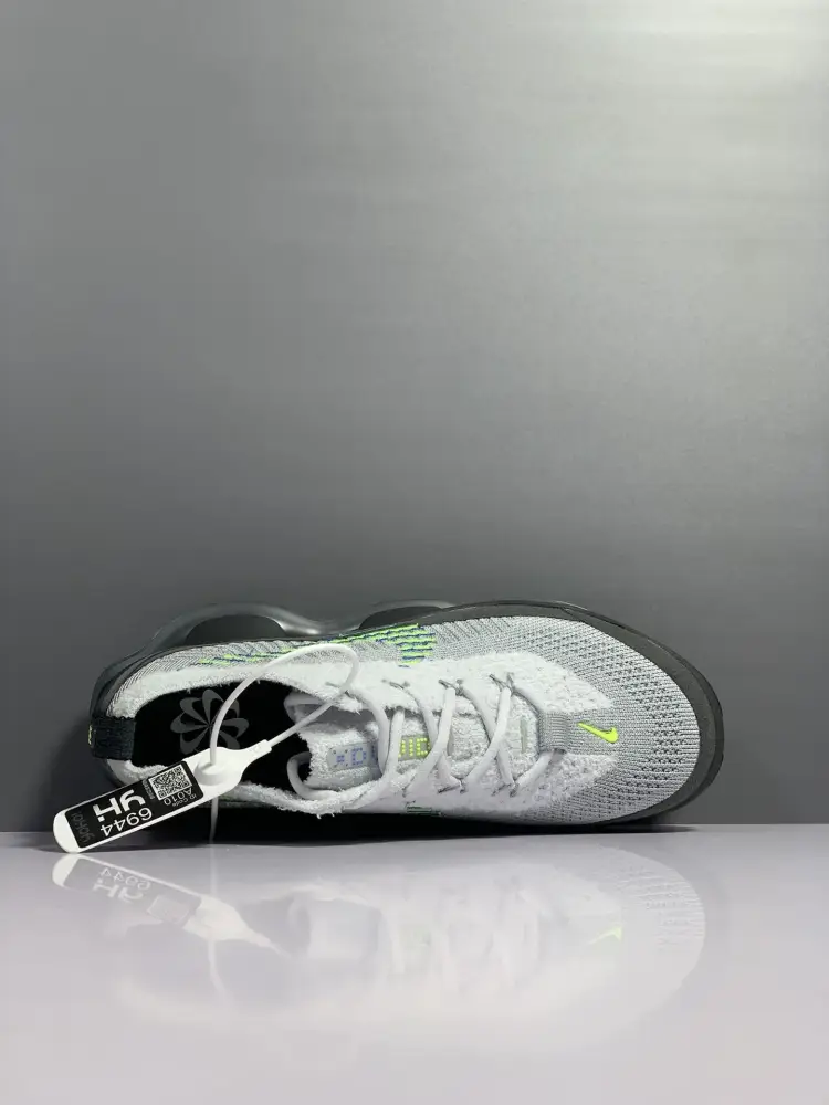 Modern Nike Air Max Scorpion Flyknit Grey White – Sneakers 1376 
