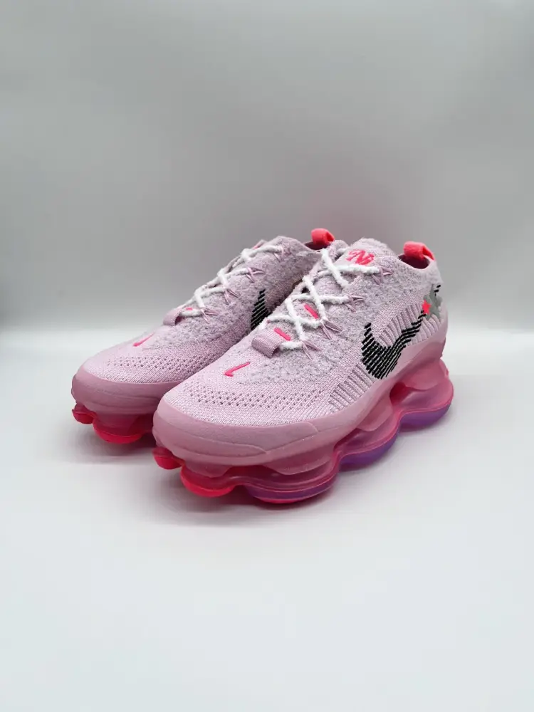 Attractive Nike Air Max Scorpion Flyknit Pink Low – Sneakers 1390  EFFB389