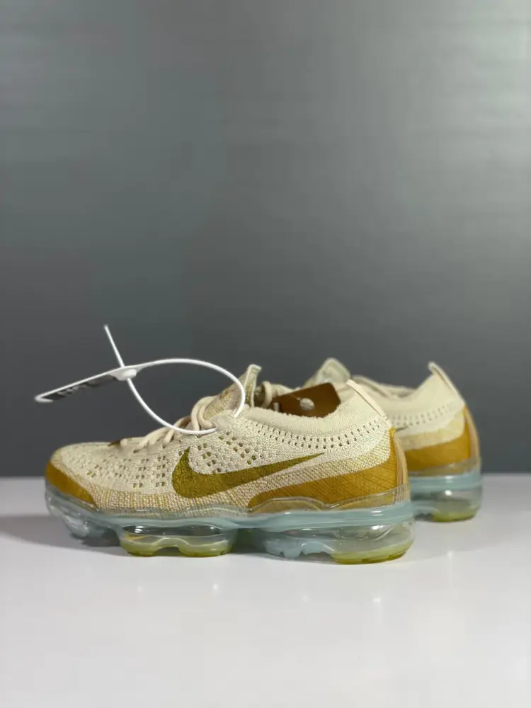 Nike Air VaporMax Flyknit DV1678 Brown Low Top Sneakers OnTrend 1353 
