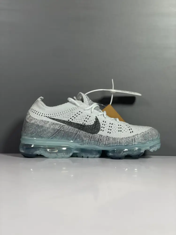 Nike Air VaporMax Flyknit DV1678 Grey Low Top Sneakers ZeroBulk 1352  DAB160