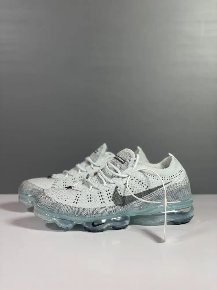 Nike Air VaporMax Flyknit DV1678 Grey Low Top Sneakers ZeroBulk 1352  DAB160