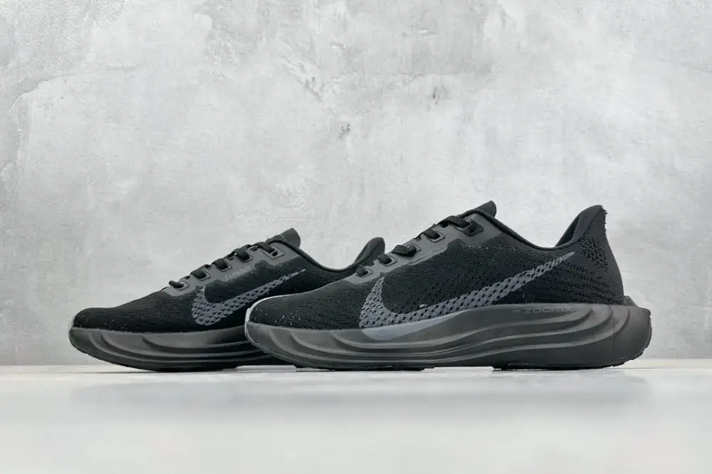 Nike Air Zoom Pegasus 35 Running – Black – Engineered Mesh Design with Nike Style Sleek 1487 