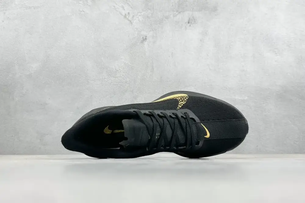 UrbanStyle Nike Air Zoom Pegasus 35 Running – Black Gold – Men's Athletic Sneakers with Nike Style 1486 