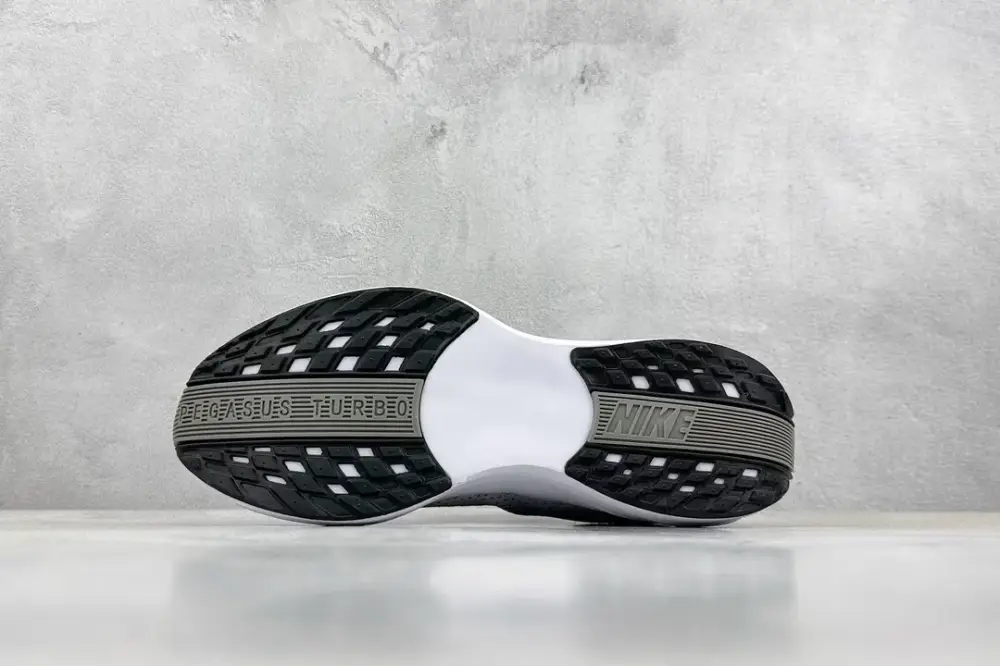 Nike Air Zoom Pegasus 35 Running – Grey White Neon Green, Engineered Mesh Design with Nike Style and Look SoftTouch 1449 