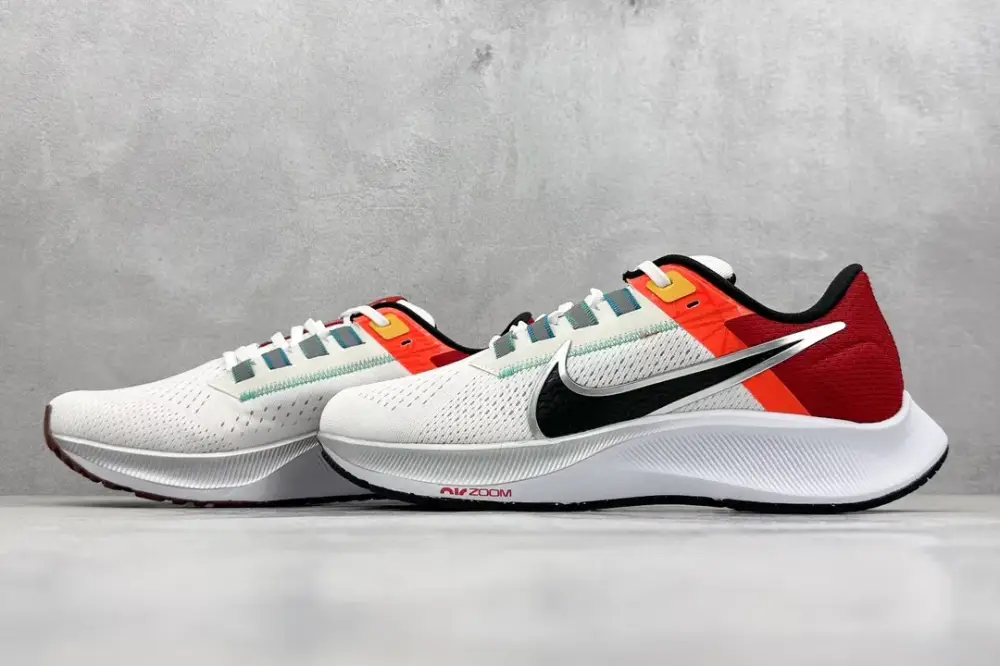 UrbanStyle Nike Air Zoom Pegasus 38 Running – White Red Orange, Flywire Design, Zoom Air Cushioning, Nikes, Sizes 39- 1428 