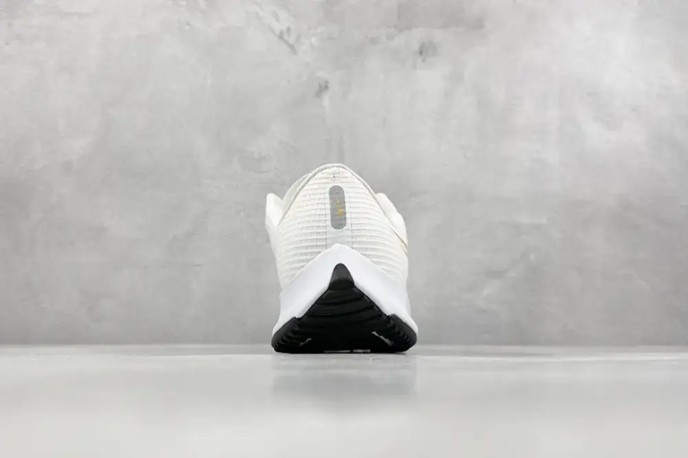 Premium Nike Air Zoom Rival Fly 3 RS – White Black Running for Training and Racing, Nike Sneakers, Sizes 39- 1438 