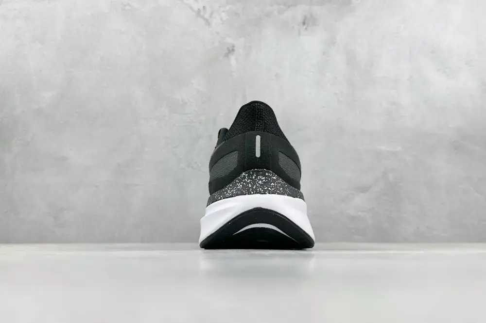 UrbanStyle Nike Air Zoom Structure 25 2024 – Black White, Cushioned Running for Men, Nike Replica, Multiple Sizes Available 1475 