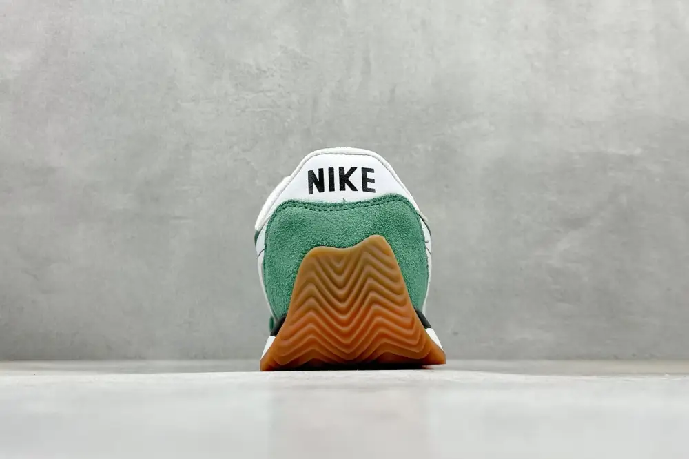 Nike Cortez Leather Green Practical 1518 