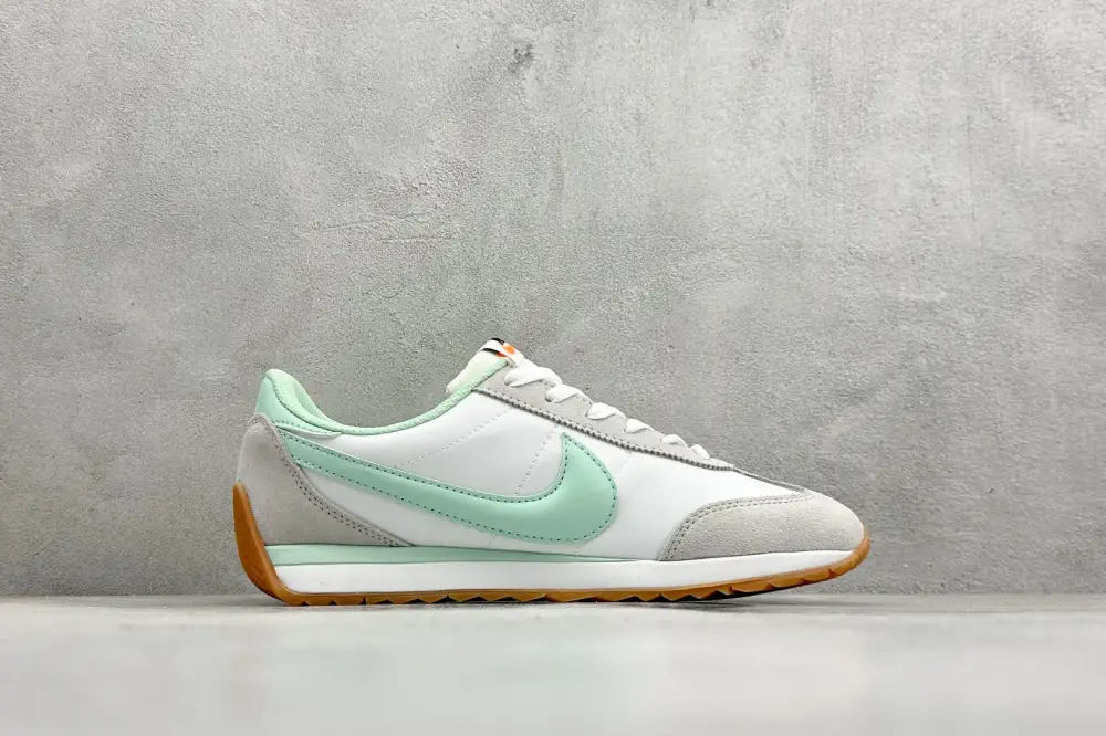 Stylish Nike Cortez Leather White Green 1517  FECA334
