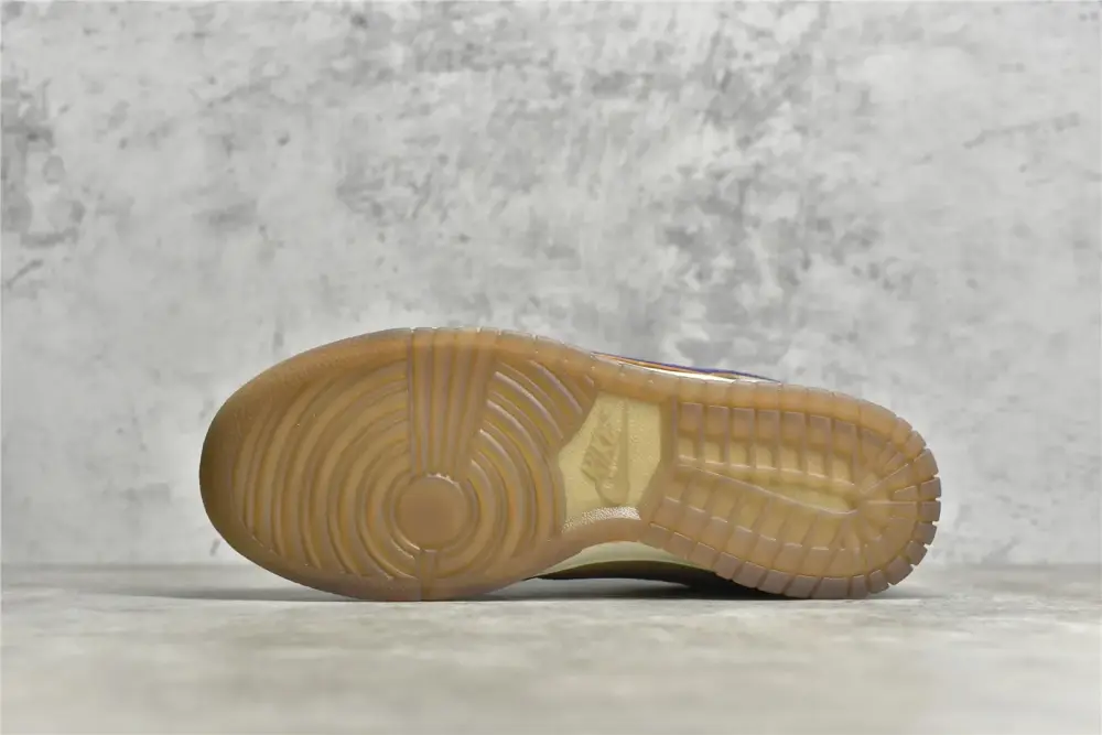 Nike Dunk Low Brown Demon Style – Nikes & Fake Nike SoftTouch 1620 