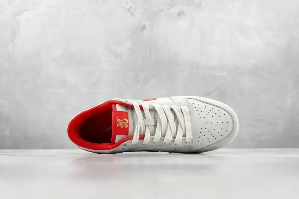 Packable Nike Dunk Low Gold Dragon Beige Red Low – Nikes & Collection 1584 
