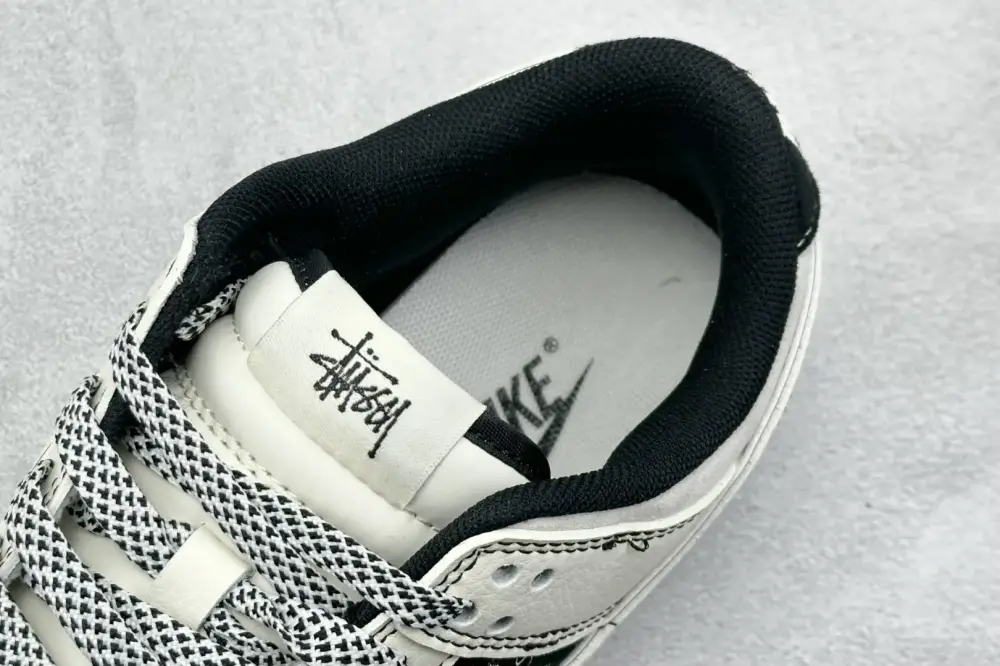 Breathable Nike Dunk Low Retro Stussy Black White – Nikes & Collection 1631 