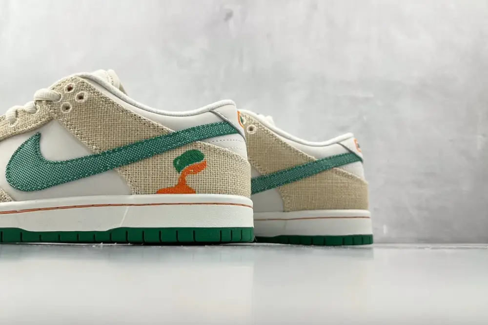 Nike Dunk SB Low Phantom Malachite Beige – Nikes & Fake Nike Comfortable 1550 
