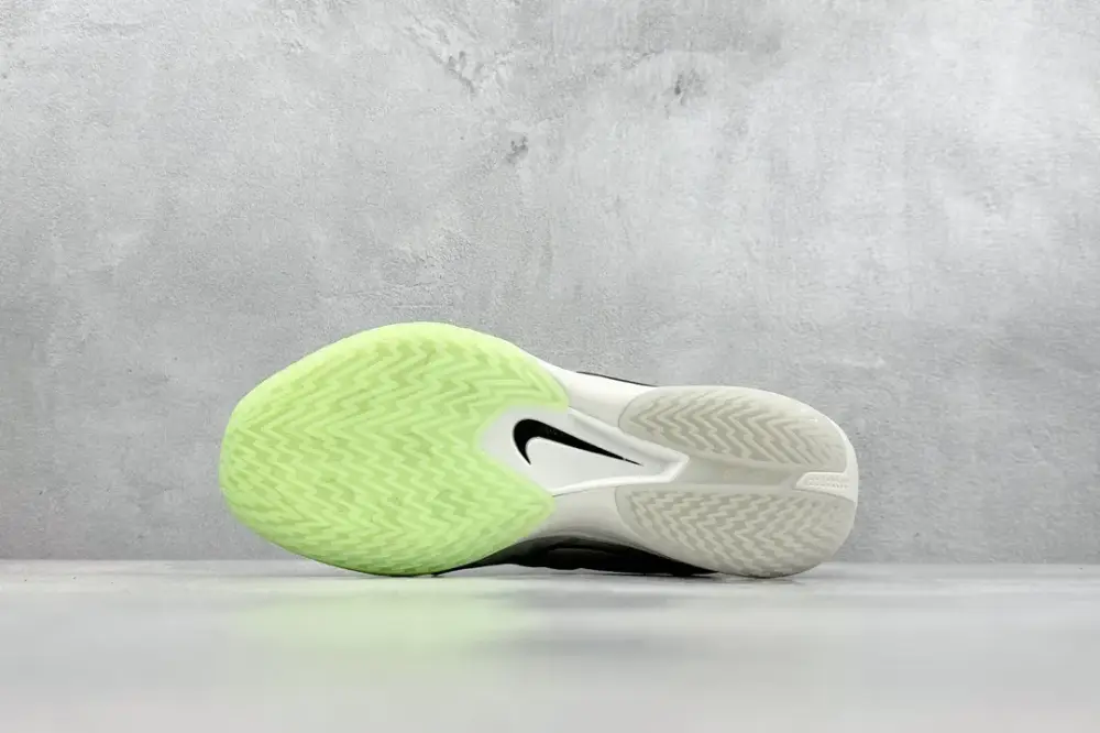 Modern Nike G.T. Cut 3 EP GT3 Basketball – White Black Green, Performance Style with Nike Design and Look 1492 