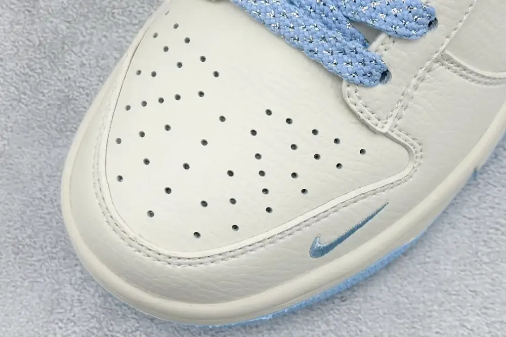Nike SB Dunk Low BAPE Cream Blue Swoosh – Nikes & Refined 1598 