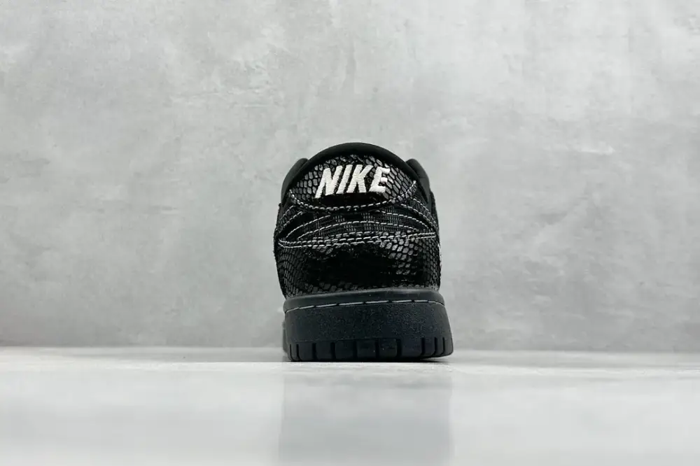 Nike SB Dunk Low Black Snake Anniversary – Nikes Refined 1660 
