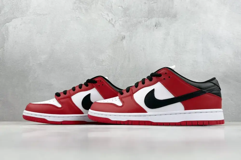 Nike SB Dunk Low Chicago Black White Red – Nikes & Modern 1579 