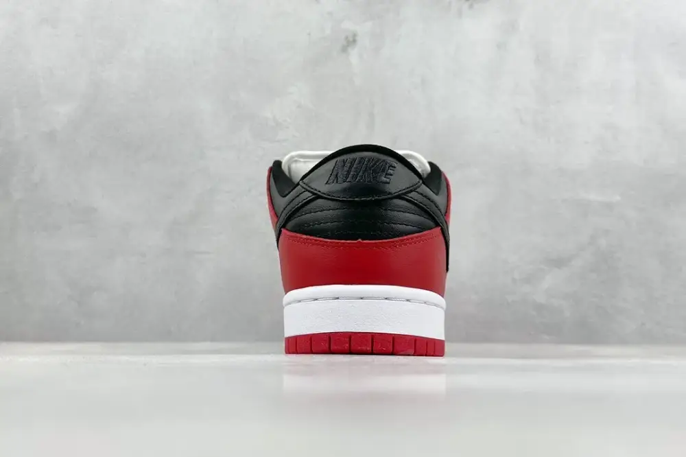 Nike SB Dunk Low Chicago Black White Red – Nikes & Modern 1579 