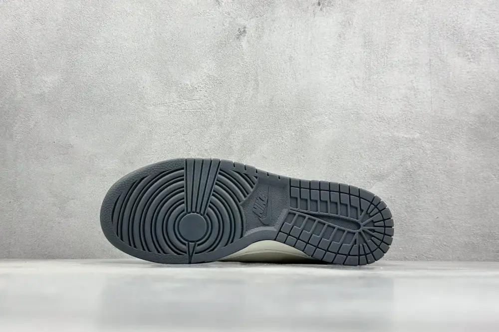 OdorResistant Nike SB Dunk Low Fendi Collab White Grey – Nikes 1642 