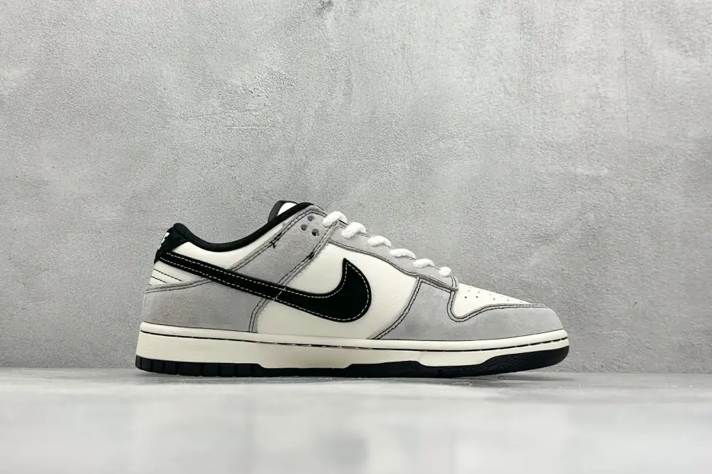 Nike SB Dunk Low KAWS Grey White Black Nike ZipUp 1630 