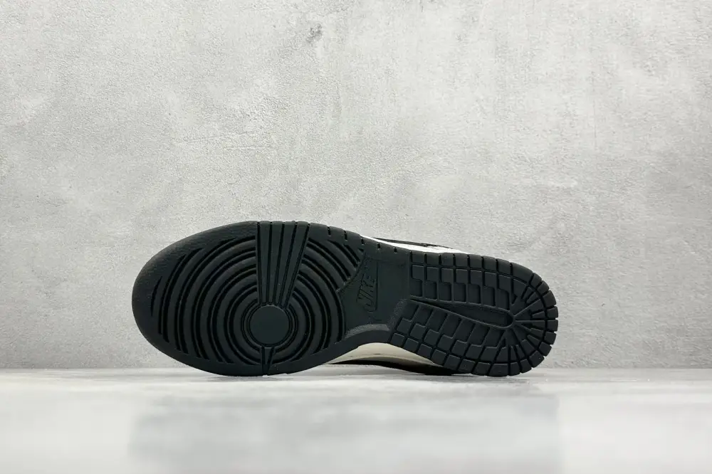 Nike SB Dunk Low KAWS Grey White Black Nike ZipUp 1630 