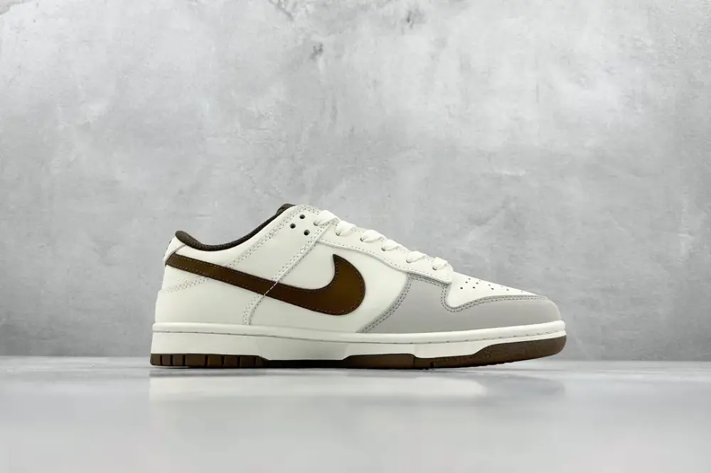 Classic Nike SB Dunk Low LV Cream Brown – Nikes 1610  FAB457