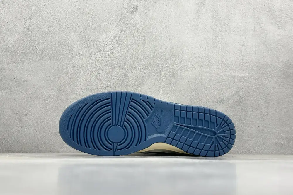 Flexible Nike SB Dunk Low LV Denim Blue Low Top Nike 1629 