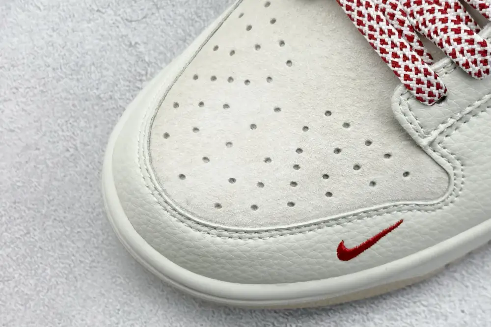 Nike SB Dunk Low New Year Red – Nikes & Fake Nike Contemporary 1566 