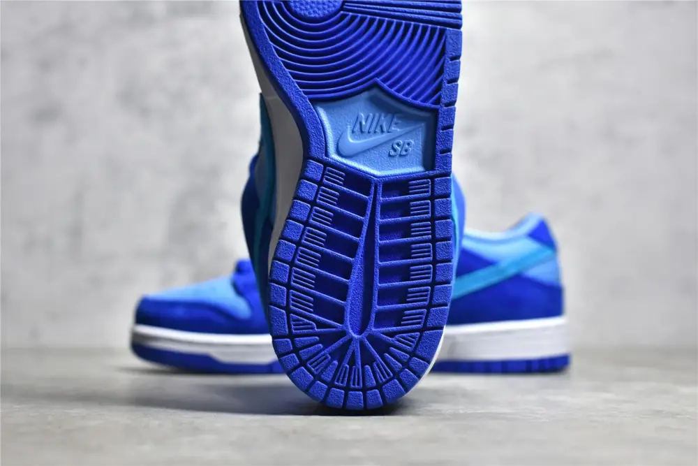 Nike SB Dunk Low Pro Blue Raspberry Blue – Nikes & Fake Nike TravelReady 1621 