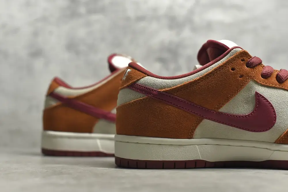 Nike SB Dunk Low Pro Russet Cedar Brown – Nikes & Collection Fashionable 1600 