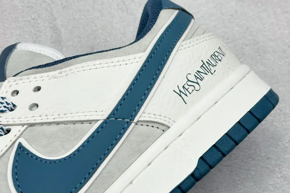 Nike SB Dunk Low Saint Laurent White Blue Nikes Stretchable 1563 