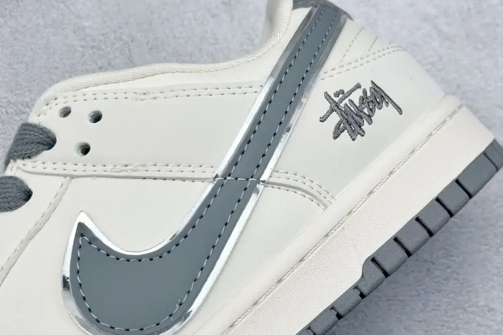 Nike SB Dunk Low Stussy Beige Grey Low – Nikes Stylish 1657 