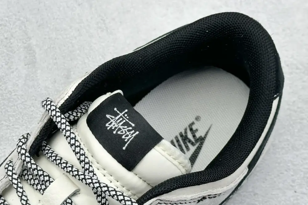 Chic Nike SB Dunk Low Stussy Black Swoosh – Nikes & Collection 1576 