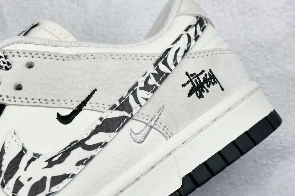 Nike SB Dunk Low Stussy Black White Zebra – Nikes Chic 1661 