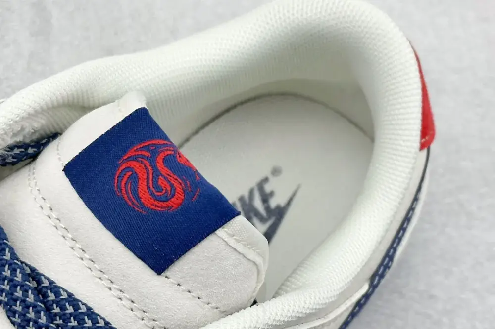 Nike SB Dunk Low Supreme Cream Blue – Nikes Chic 1652 