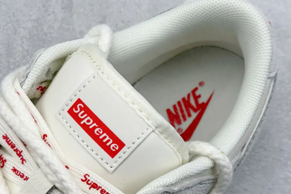 Nike SB Dunk Low Supreme Light Grey Nikes AllSeason 1653 