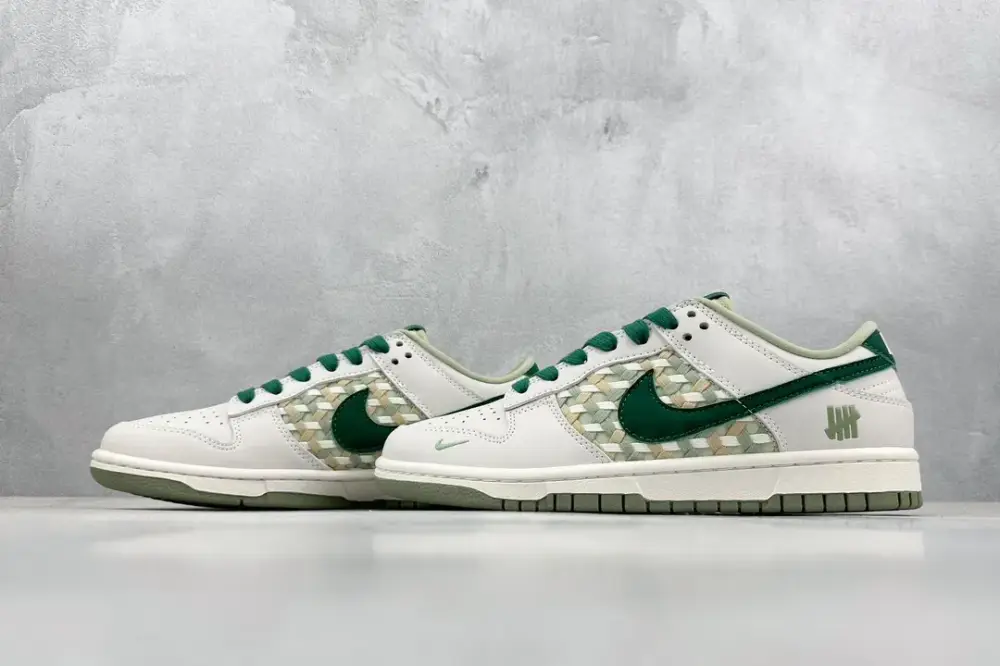 WeatherProof Nike SB Dunk Low Undefeated White Green Low – Nikes 1664 
