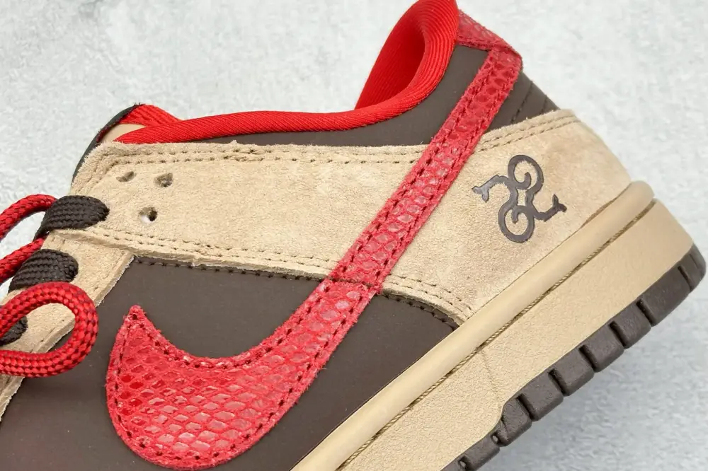 Nike SB Dunk Low Year of the Snake Brown Red – Nikes & Collection Original 1585 
