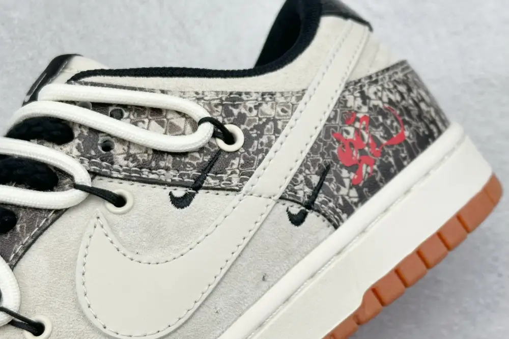 WeatherProof Nike SB Dunk Low Year of the Snake White – Nikes 1655 