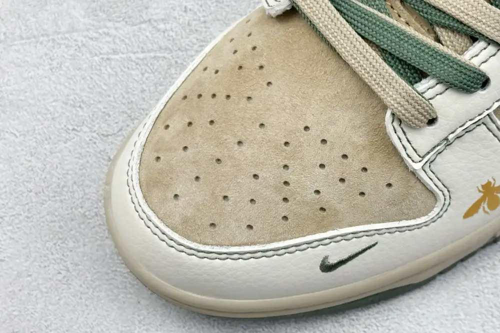 FreshLook Nike SB Dunk Low x GUCCI Gray Brown Green Nikes – High-Quality 1567 